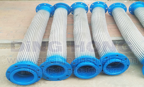 Flange joint braided hose assembly